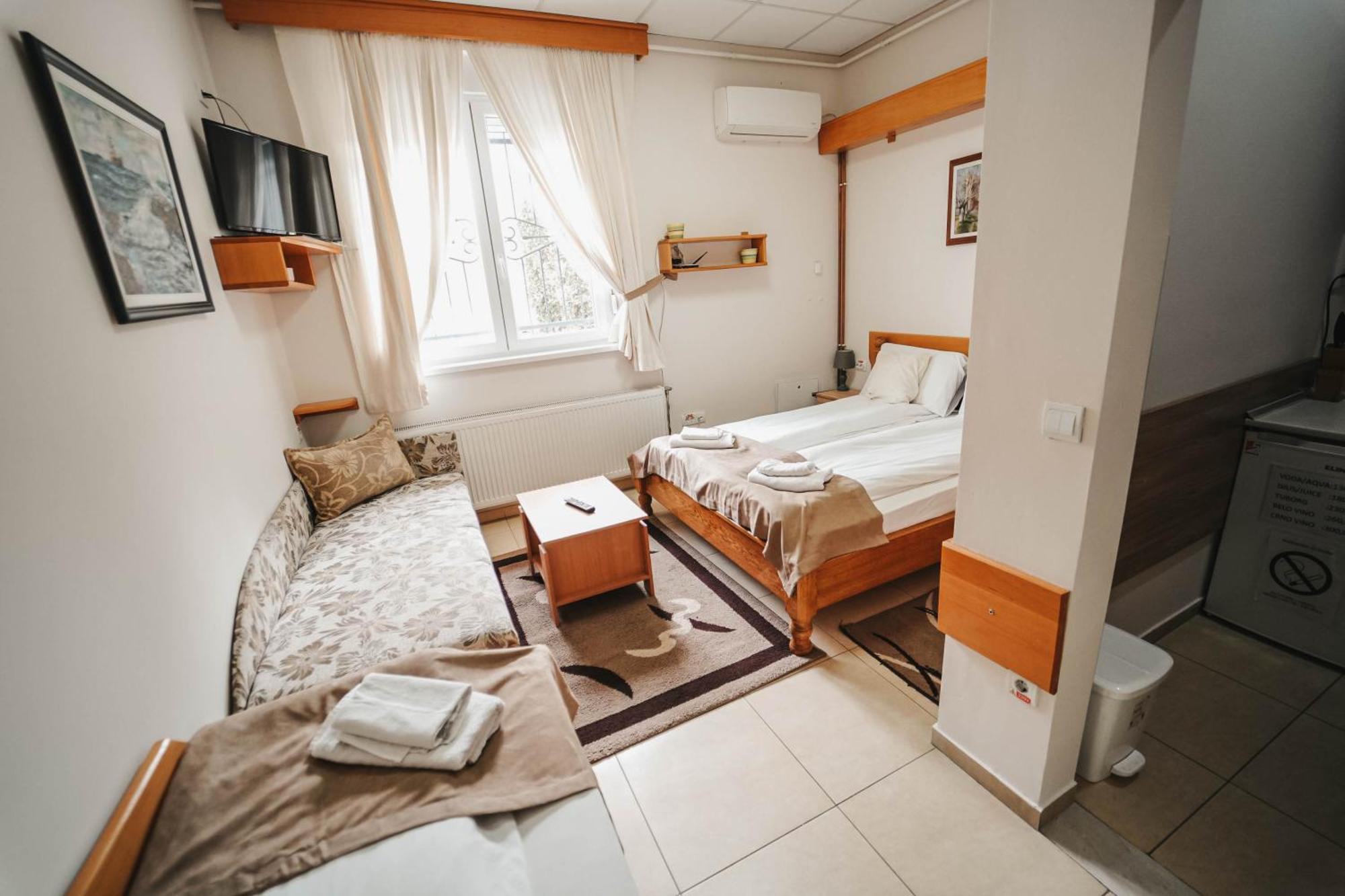 B&B Passage Sremska Mitrovica Exterior foto