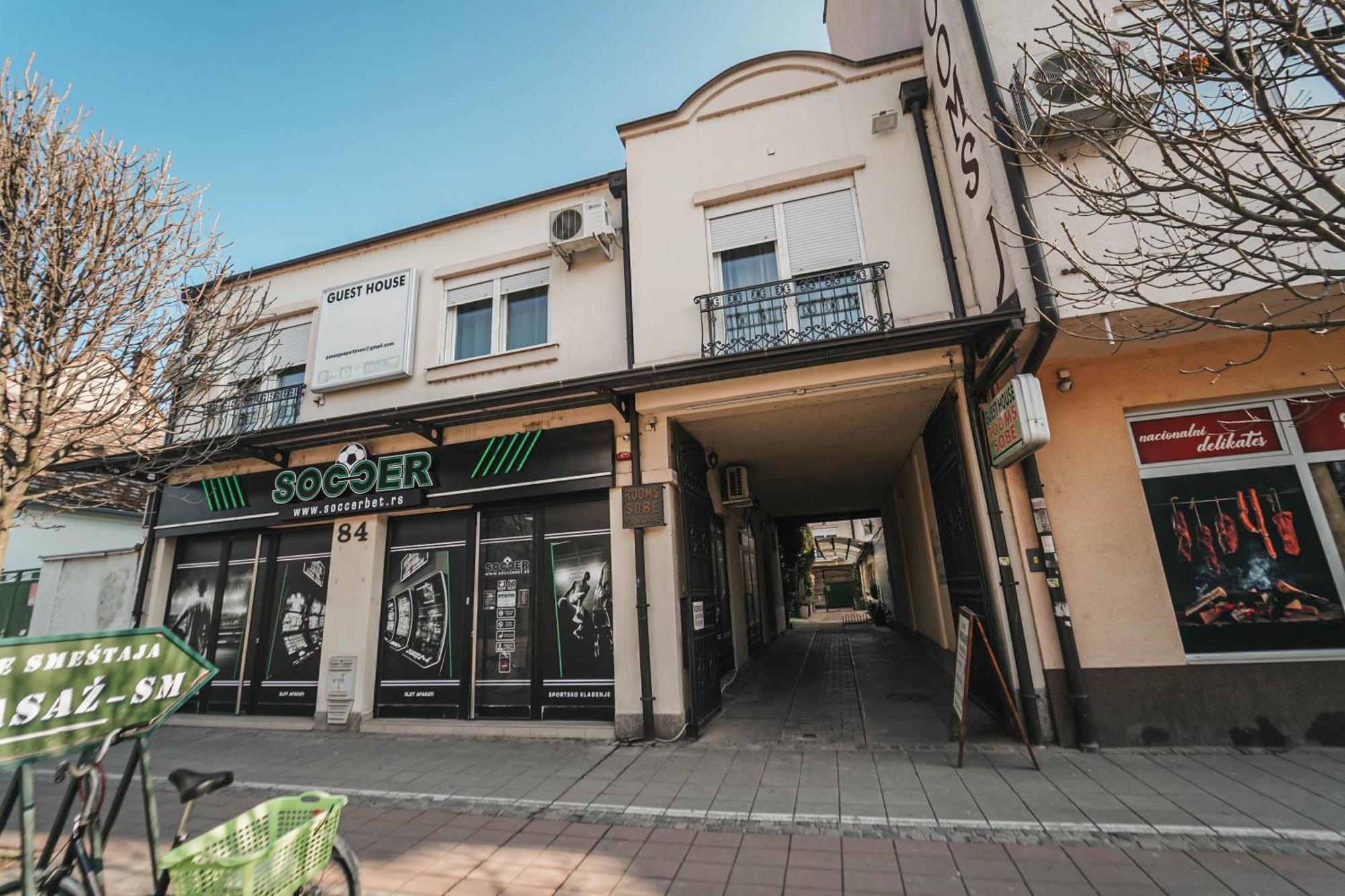 B&B Passage Sremska Mitrovica Exterior foto