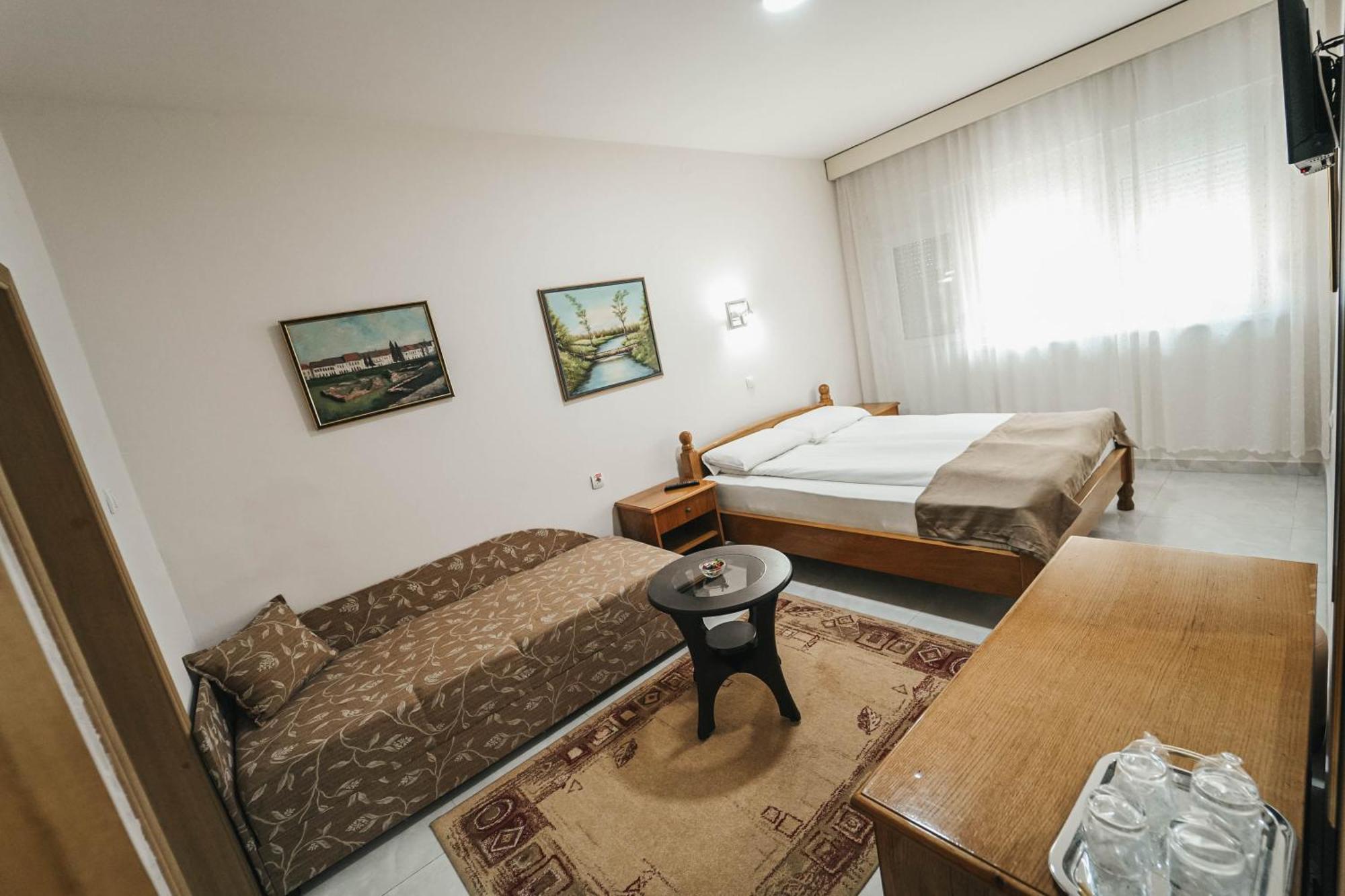 B&B Passage Sremska Mitrovica Exterior foto