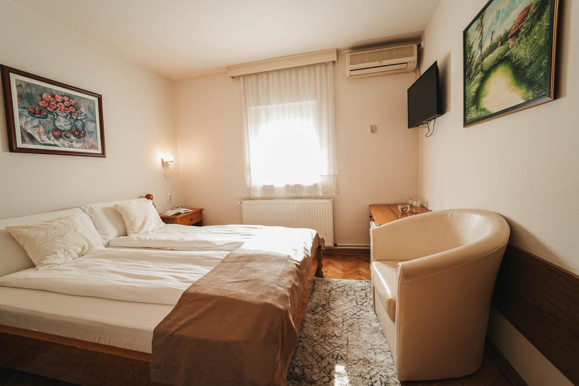 B&B Passage Sremska Mitrovica Exterior foto